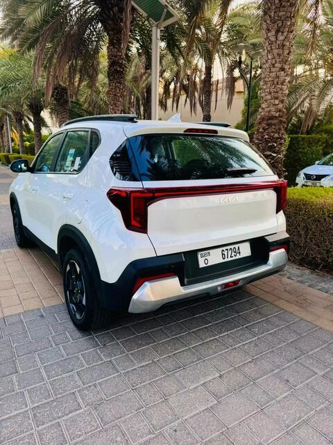 Kia sonet 2023 - Economi cars thumbnail NaN